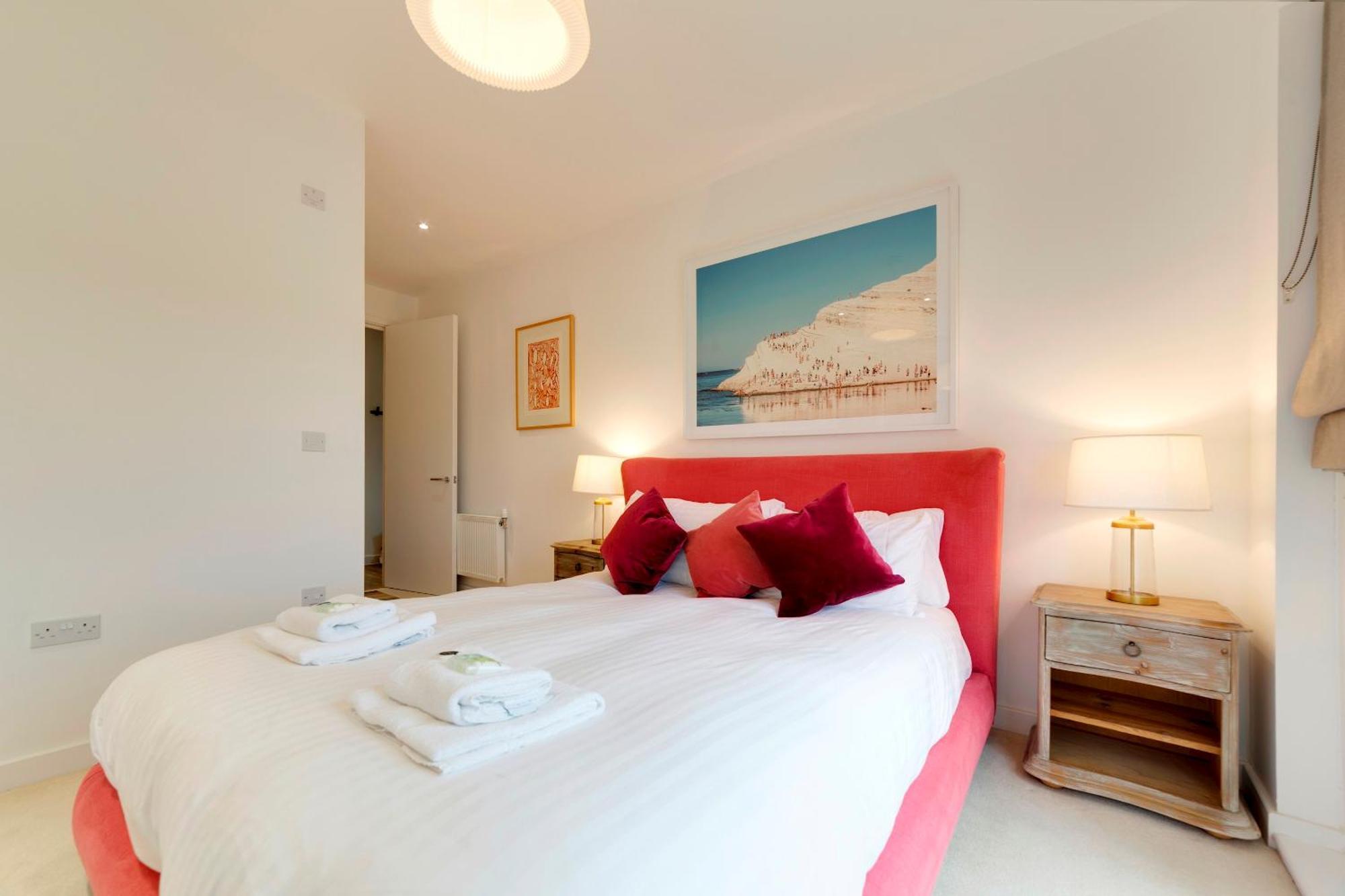 Pass The Keys Stunning And Spacious Modern Flat - Own Car Park CBG Exterior foto